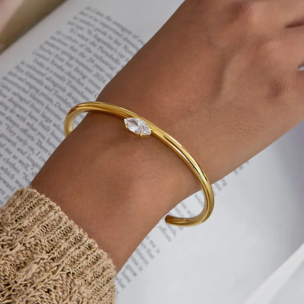 18K PVD Gold Plate Stainless Steel Bracelet Trendy Classic Horse Eye White Zircon Open Cuff Bangle
