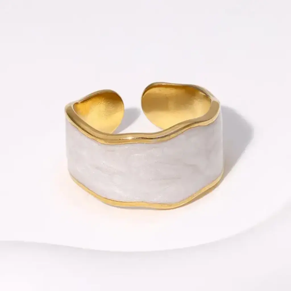 [R0043] White Wide Adjustable Ring