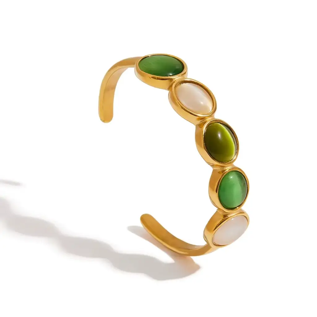 [B0015] Green and White Cat Eye Open Bangle