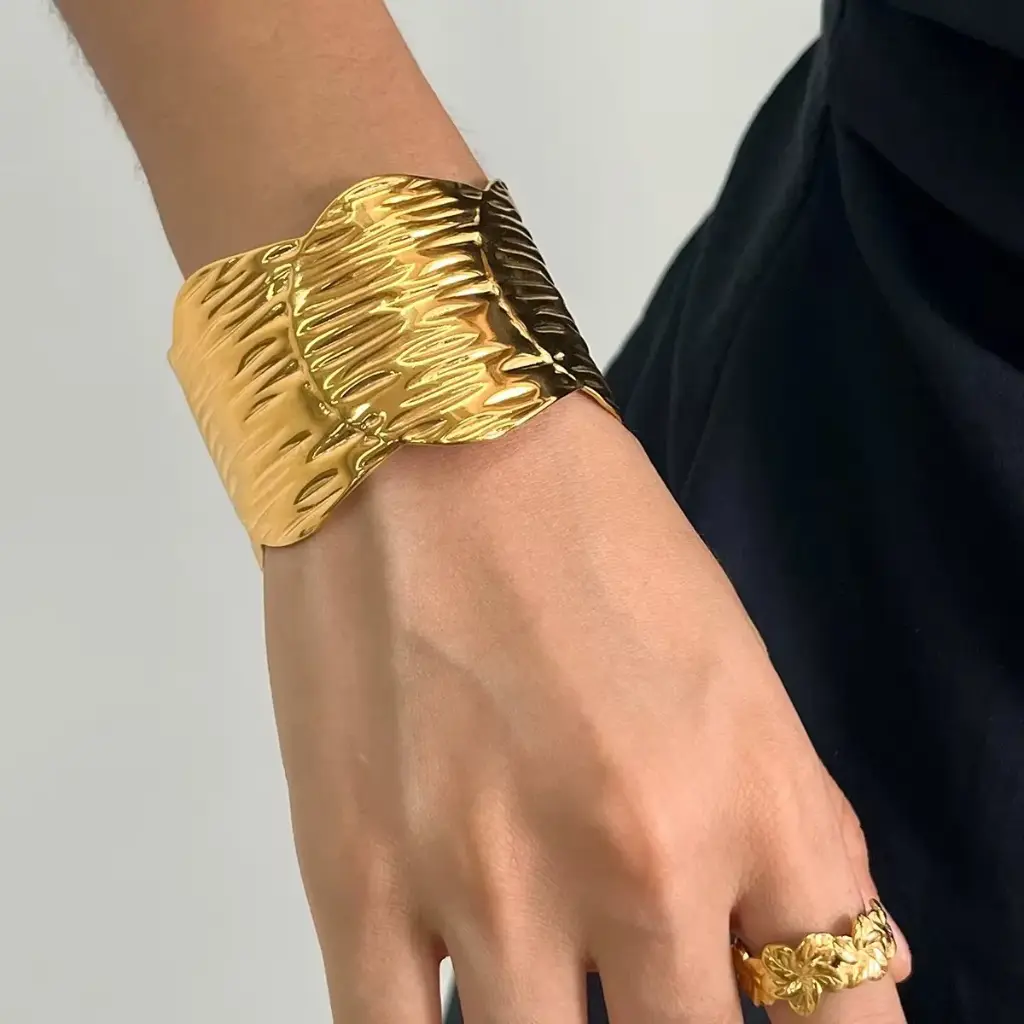 Stackable Chunky Bangle 18K Gold PVD Plated
