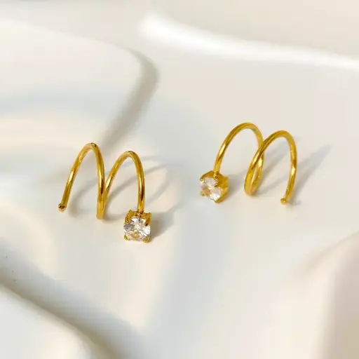 [E00027] Spiral Ear Pin Inlaid With Four Claw Zircon Stainless Steel 18k Gold Plated