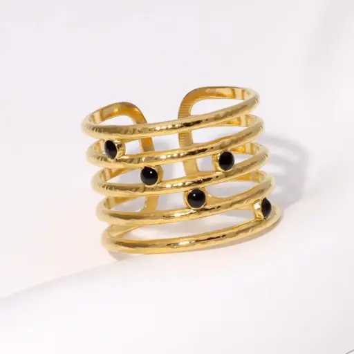 [R0042] Black Dotted Adjustable Ring